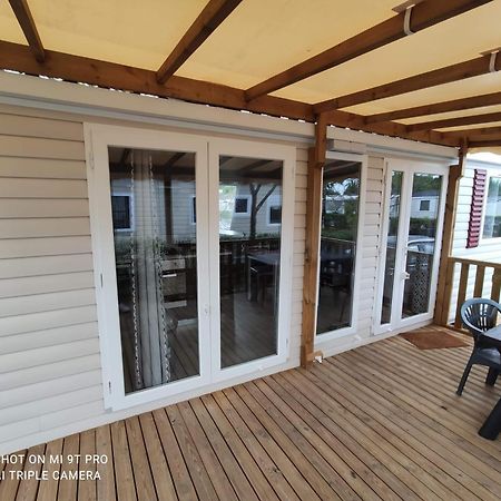 Les Sables du Midi MobileHome 8P CLIM 4 étoiles Valras-Plage Extérieur photo